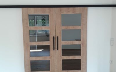 Selbstgefertigte Schiebetüre gefertigt auf Kundenwunsch